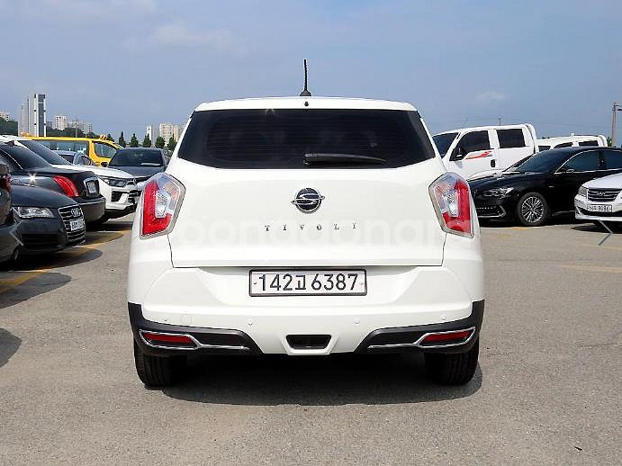 @19년식 티볼리 아머 1.6 가솔린 TX 전국최저가--3