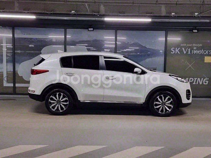 @16년식 신형 스포티지 1.7 2WD 트렌디 전국최--2