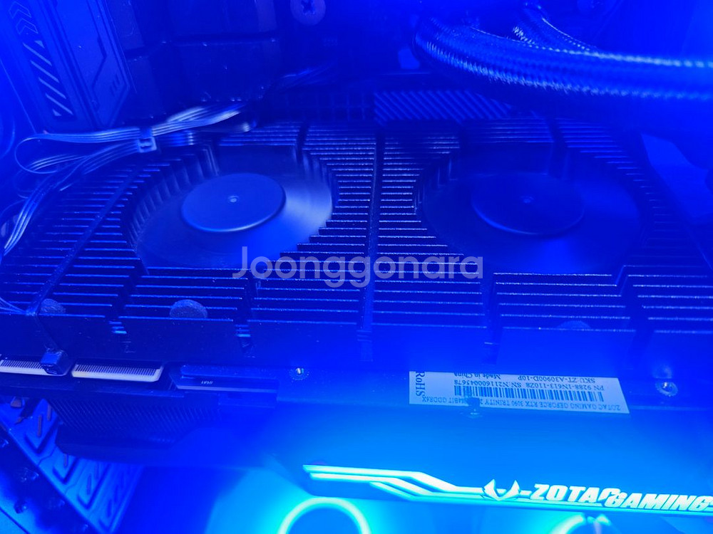 조텍 3090+백플래이트 사재쿨러(박스)--1