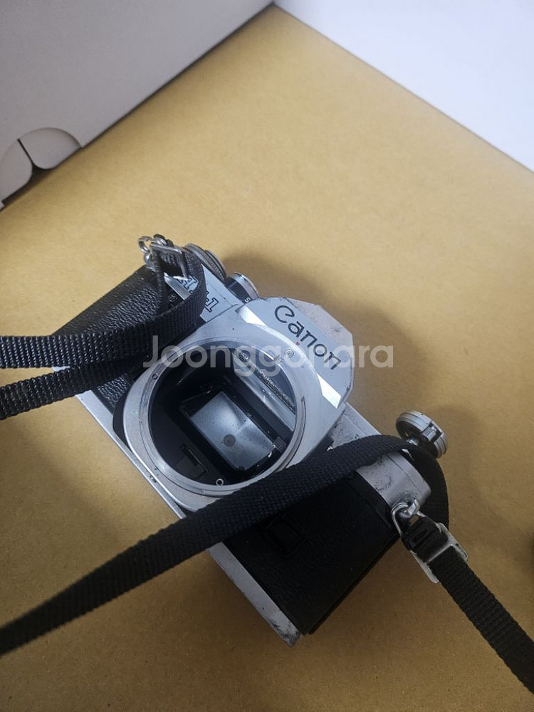 AE-1 카메라, 50mm 1.4 렌즈, 28mm 2.--5