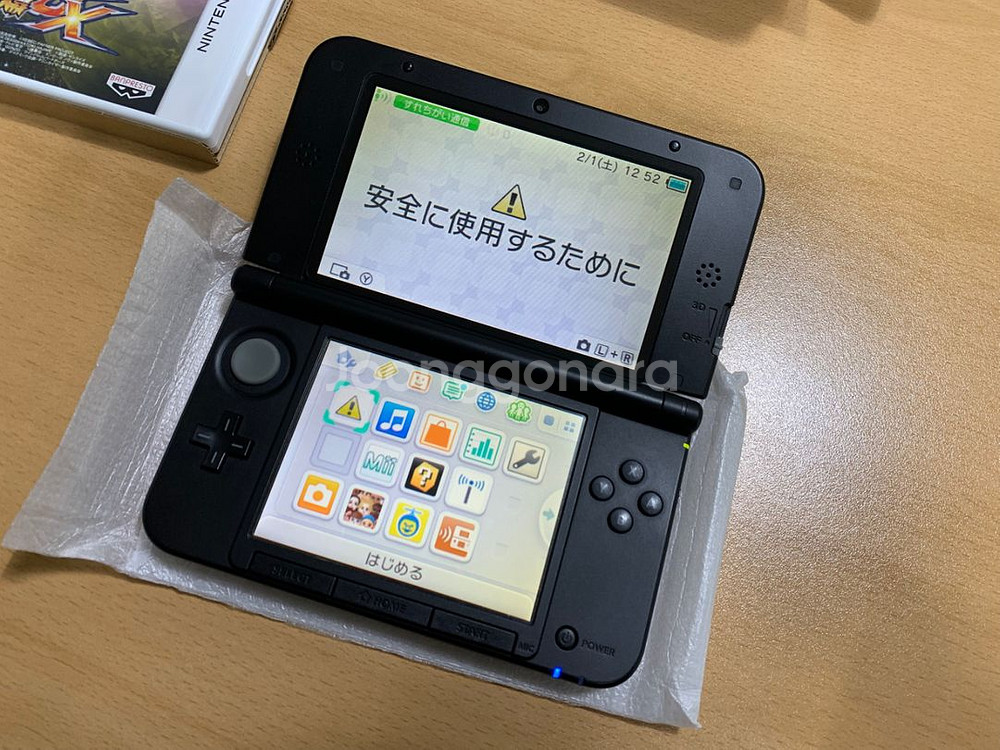 닌텐도 3ds LL 슈퍼로봇대전 ux 한정판 판매합니다--2