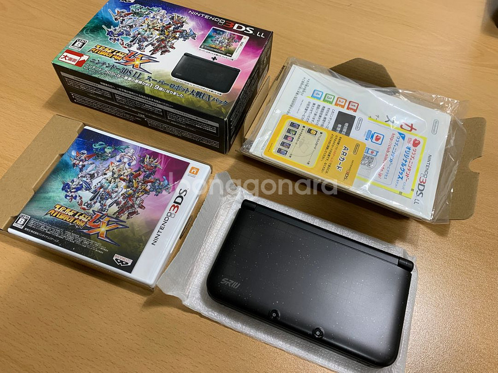 닌텐도 3ds LL 슈퍼로봇대전 ux 한정판 판매합니다--1