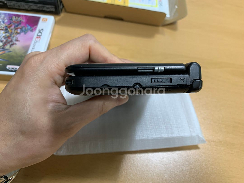 닌텐도 3ds LL 슈퍼로봇대전 ux 한정판 판매합니다--7
