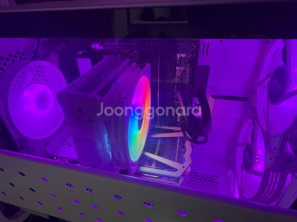 고성능 게이밍 컴퓨터 rtx4060, i5-13400--1