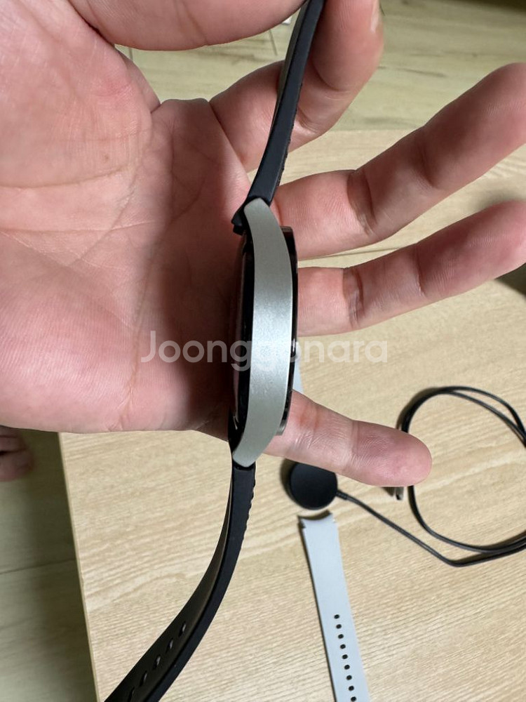 삼성 갤럭시 워치4 44mm GPS 팝니다--3