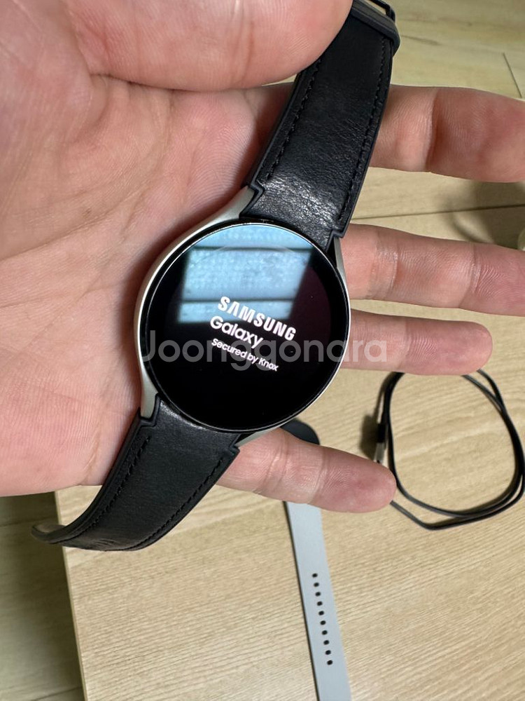삼성 갤럭시 워치4 44mm GPS 팝니다--5