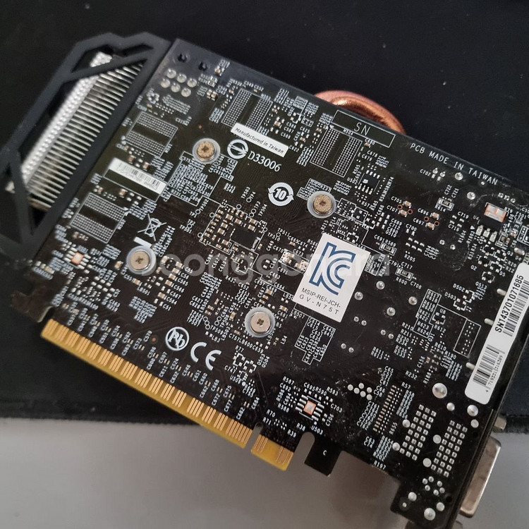 기가바이트 GTX 750ti 2GB--1