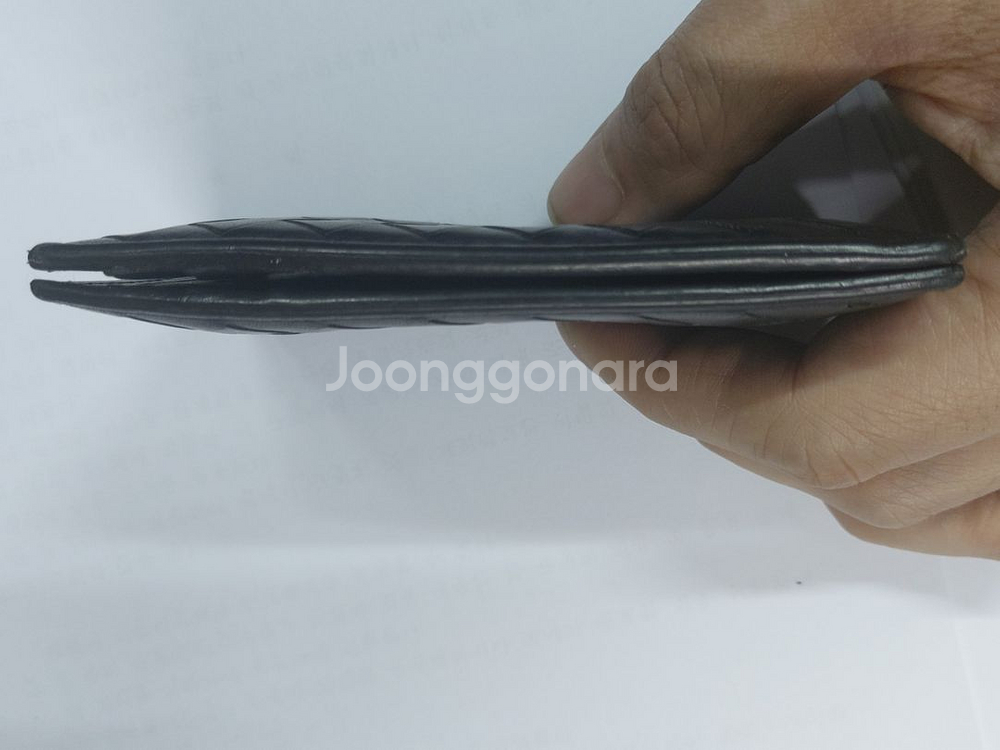 보테가베네타 인트레치아토 카드 지갑 급처합니다.--8