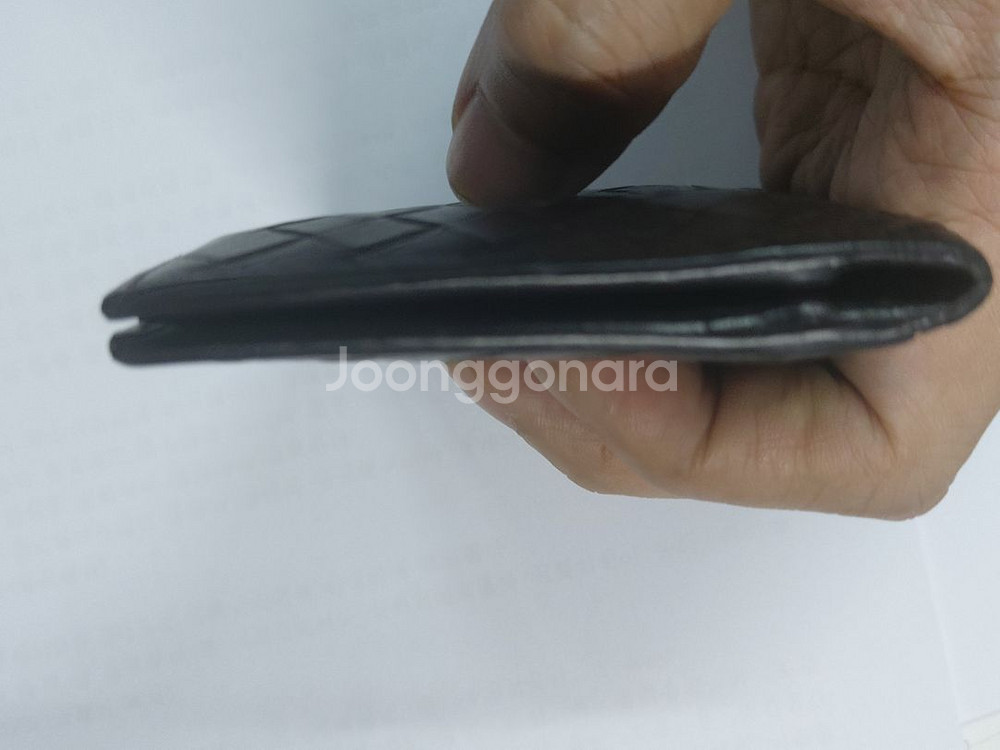보테가베네타 인트레치아토 카드 지갑 급처합니다.--7