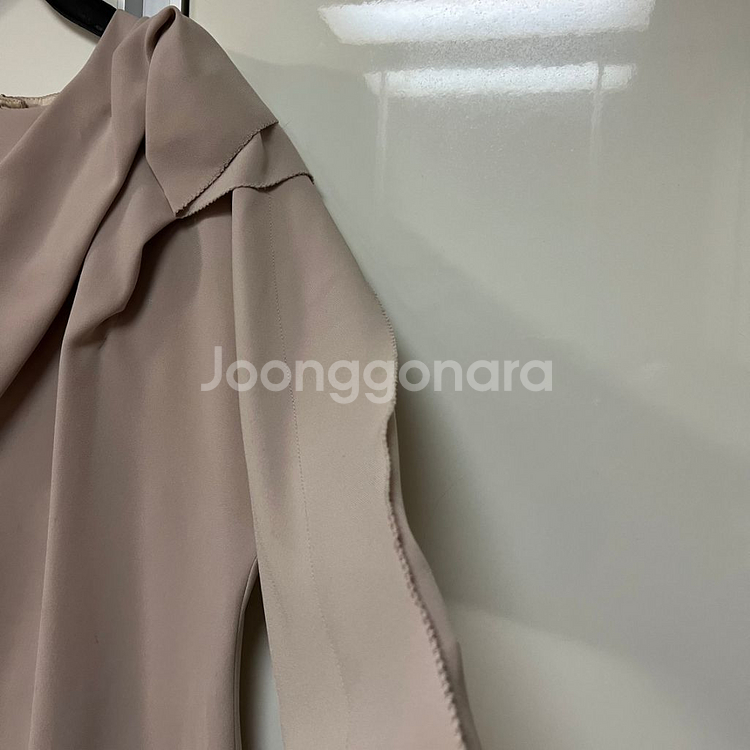 한섬 랑방컬렉션 셔링 드레이프 원피스 하객룩 돌잔치--3