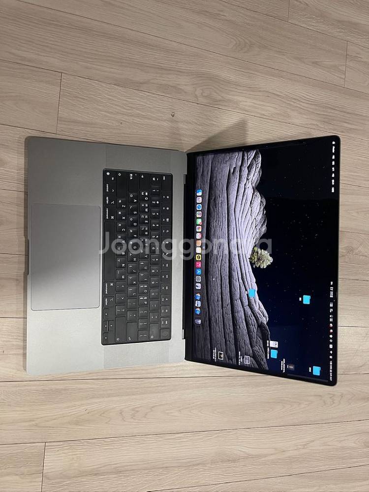 맥북프로 16인치 m1max 32C GPU/RAM 32--2