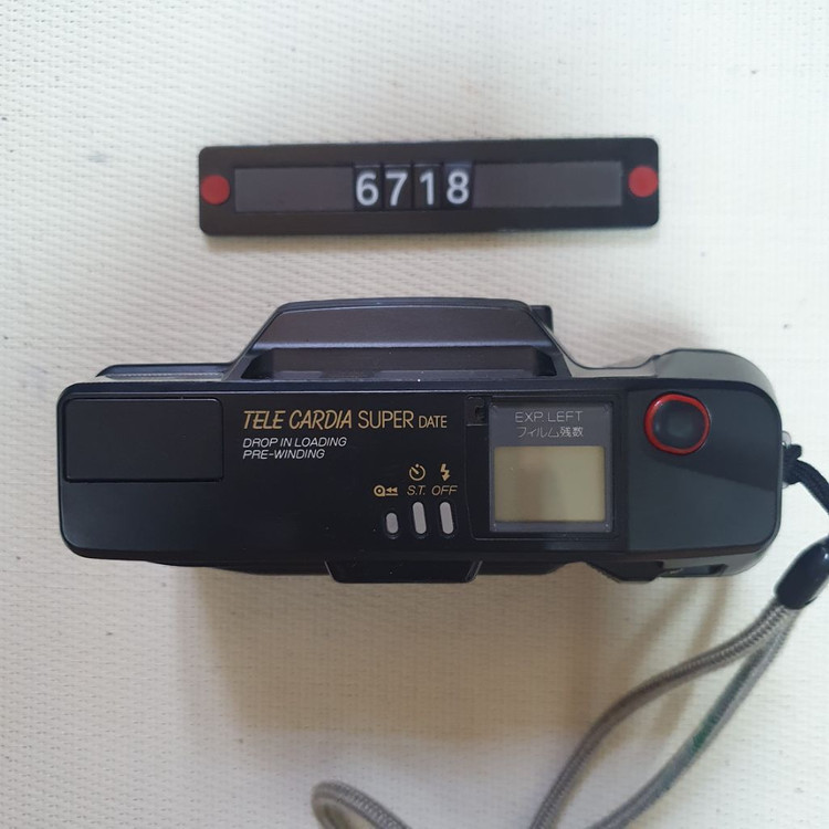 후지 텔레 카디아 슈퍼 DATE 필름카메라 이미지