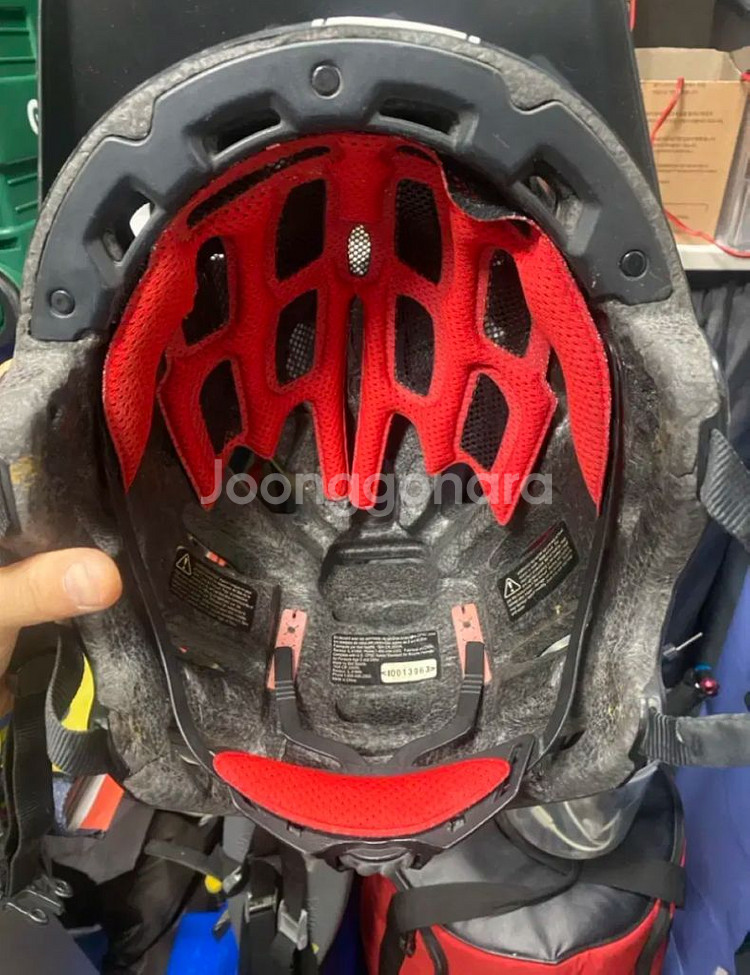 Mtb 할멧 팝니다(벨 제품) BELL 헬멧--2