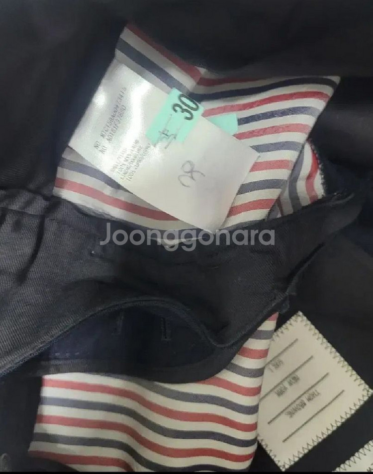 톰브라운 정장바지 팝니다--4