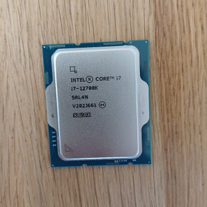 i7 12700k