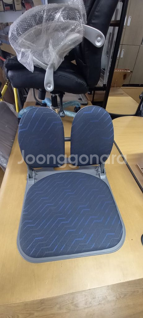 책장,옷장,유형탁자,원탁,파티션,중역의자,유리진열장--6