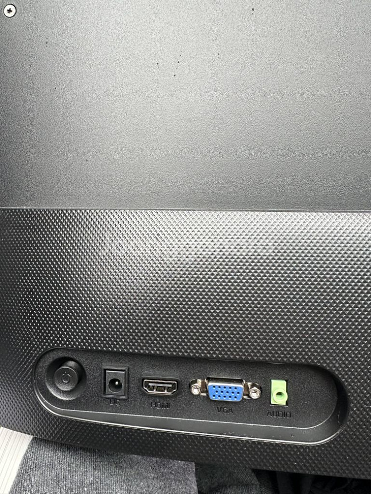 유디아 udea 24인치 led모니터 75hz 팝니다--2