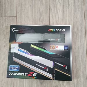 gskill 지스킬 ddr5 6000 32g 팝니다.