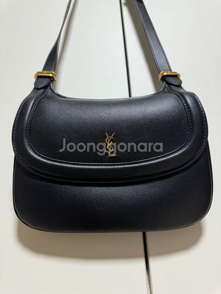 YSL 입생로랑 찰리백 스무스 카프레더 미디움--0