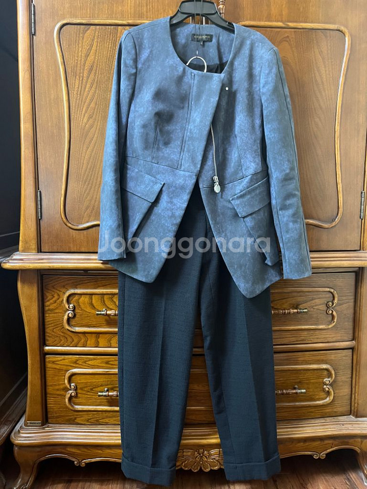 (텍있는 새상품)클럽모나코 여성 슬랙스 판매합니다--5