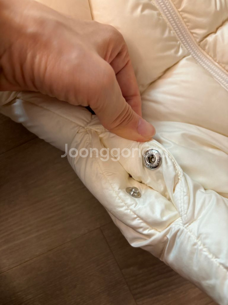 몽클레어 베이비 3y--4