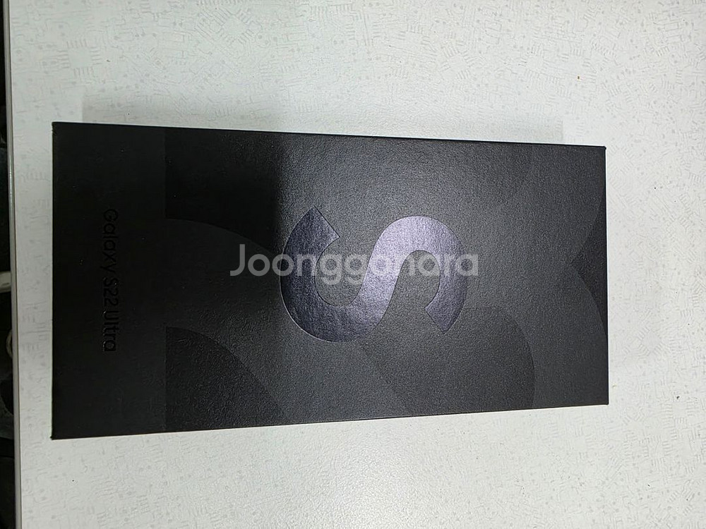 갤럭시 S22 울트라 블랙 256G 풀박스 판매합니디.--6