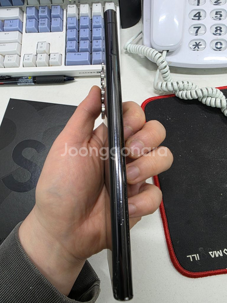 갤럭시 S22 울트라 블랙 256G 풀박스 판매합니디.--4