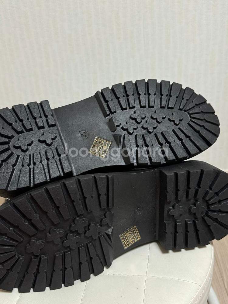 (새상품)양털포인트 롱부츠--1