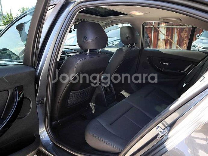 @17년식 3시리즈(6세대) 320d 전국최저가격--6