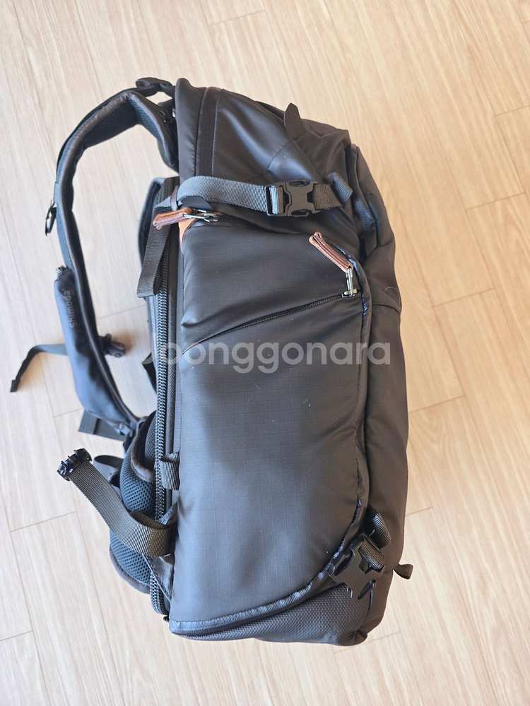 Shimoda 시모다 어반 25L 백팩 키트 (차콜)--3