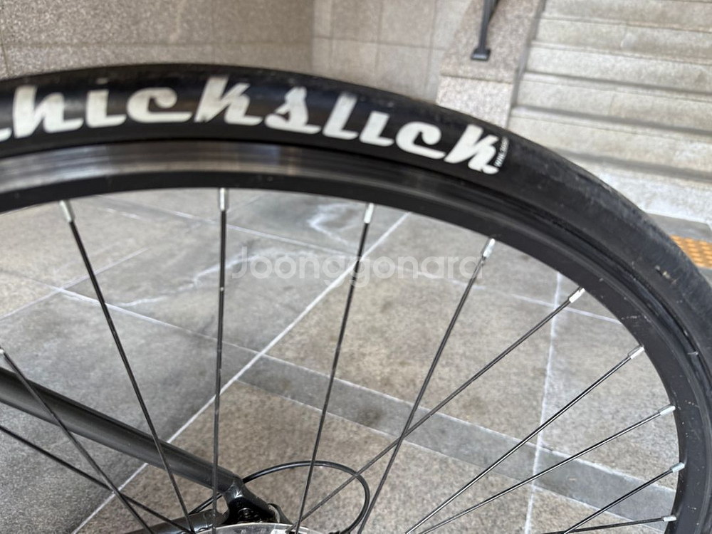 아발렌치아 자전거 팔아요--8