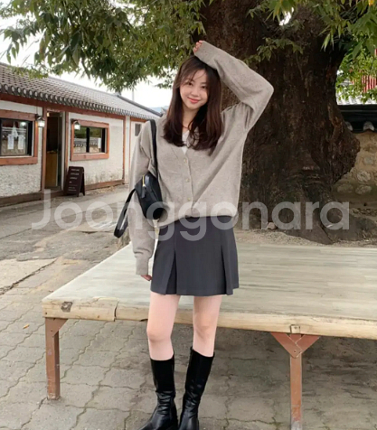 에이인 블랙 플리츠 미니 스커트--1