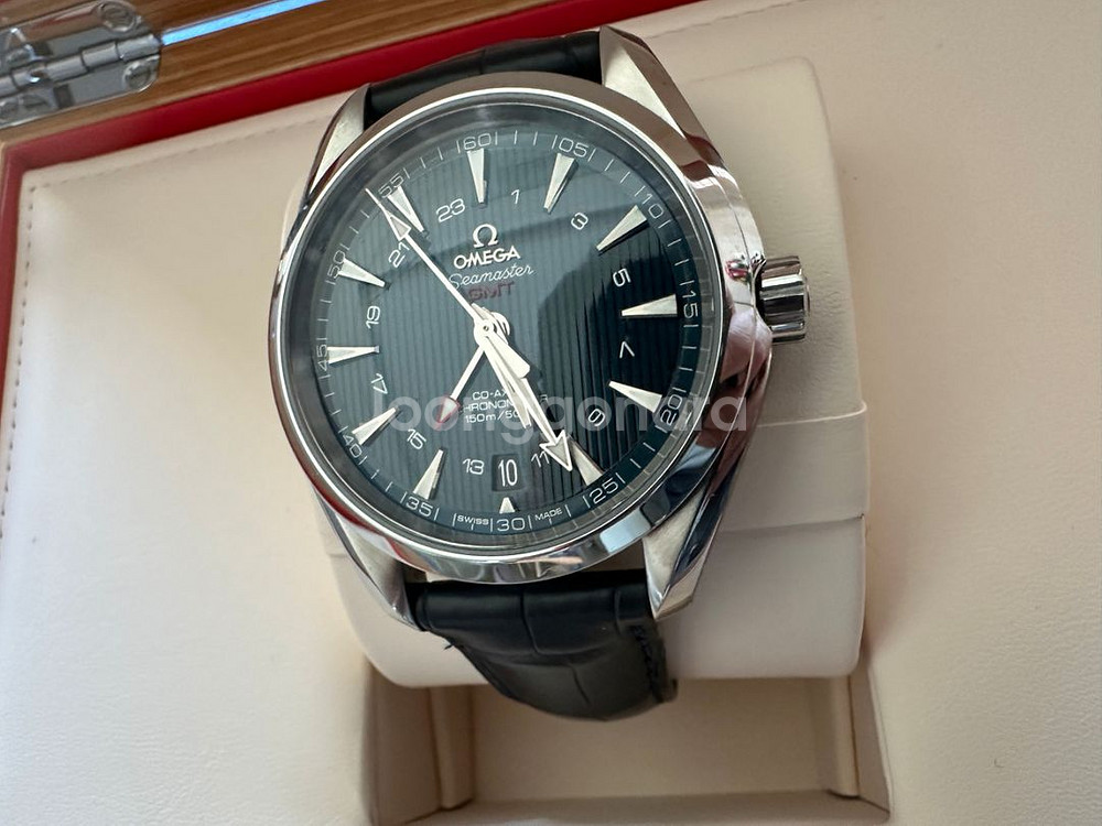 오메가 아쿠아테라 43MM GMT 블루다이얼--4
