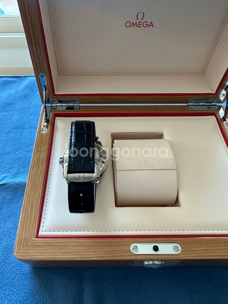 오메가 아쿠아테라 43MM GMT 블루다이얼--5
