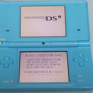 닌텐도 dsi 하늘색 +4gb sd카드 팝니다