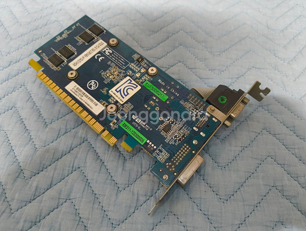 GT520 1GB 그래픽카드--1