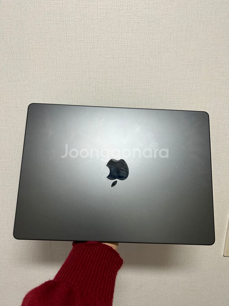 맥북 프로 14 m3 11코어 14GPU코어 512GB--2