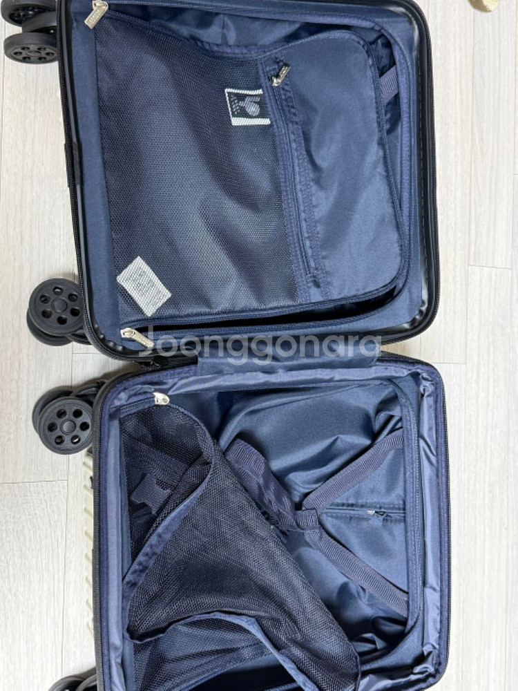 럭키플래닛 고비욘드 17인치 캐리어 새제품 택포--1