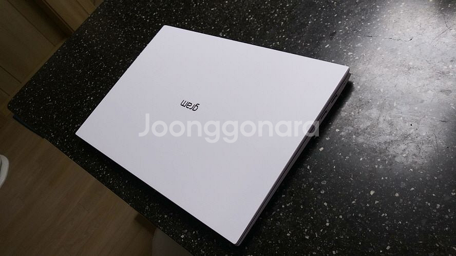 LG 신형 13세대 i7 화이트 그램/램16G,512G--3