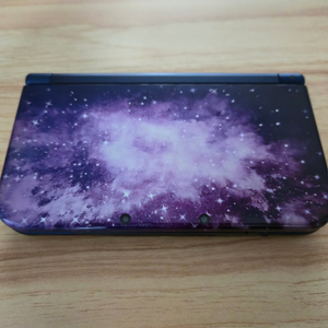 닌텐도 New 3DS XL 상단 ips