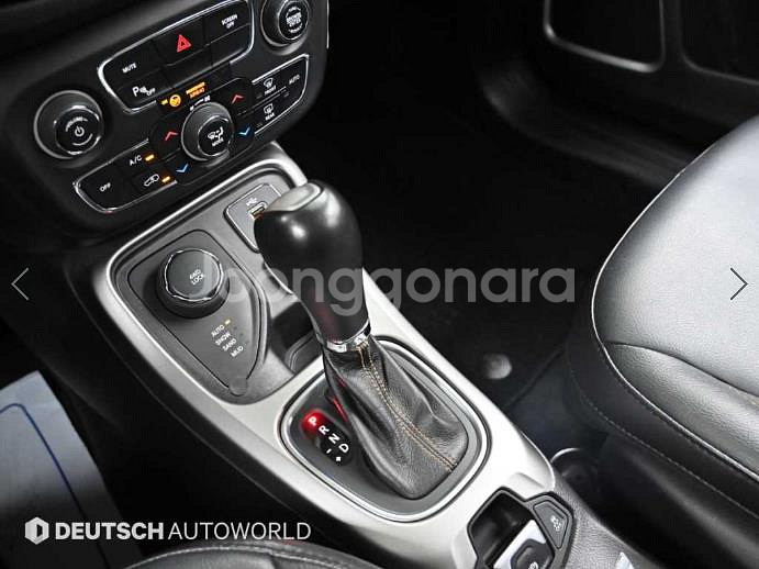 @19년식 컴패스(MP) 2.4 AWD 론지튜드 전국--8