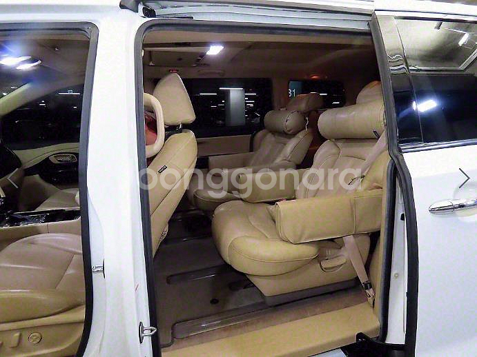 @15년식 올 뉴카니발 9인승 디젤 노블레스 전국최저--6