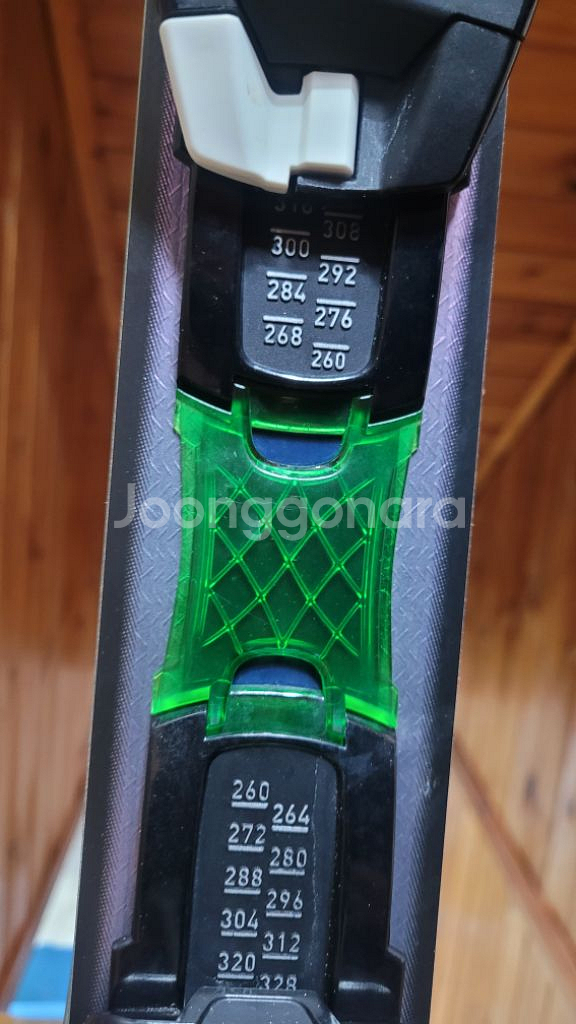 스키판매 부츠,장갑,폴대(포함) 선착순 판매 상태 최상--6