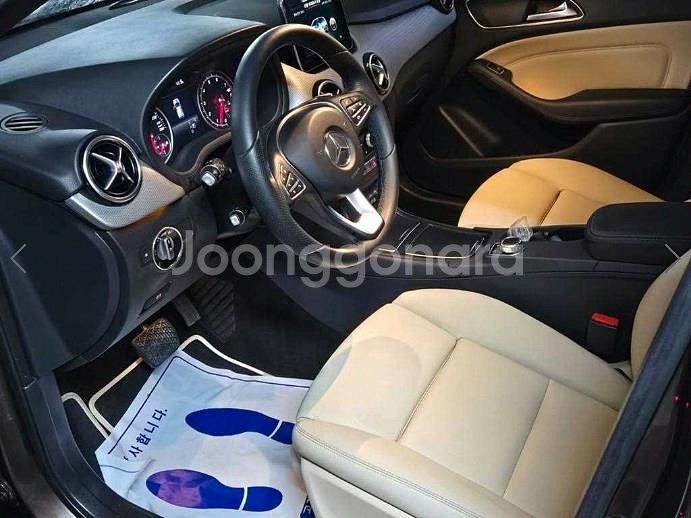 @18년식 B클래스(2세대) B220 전국최저가격--4