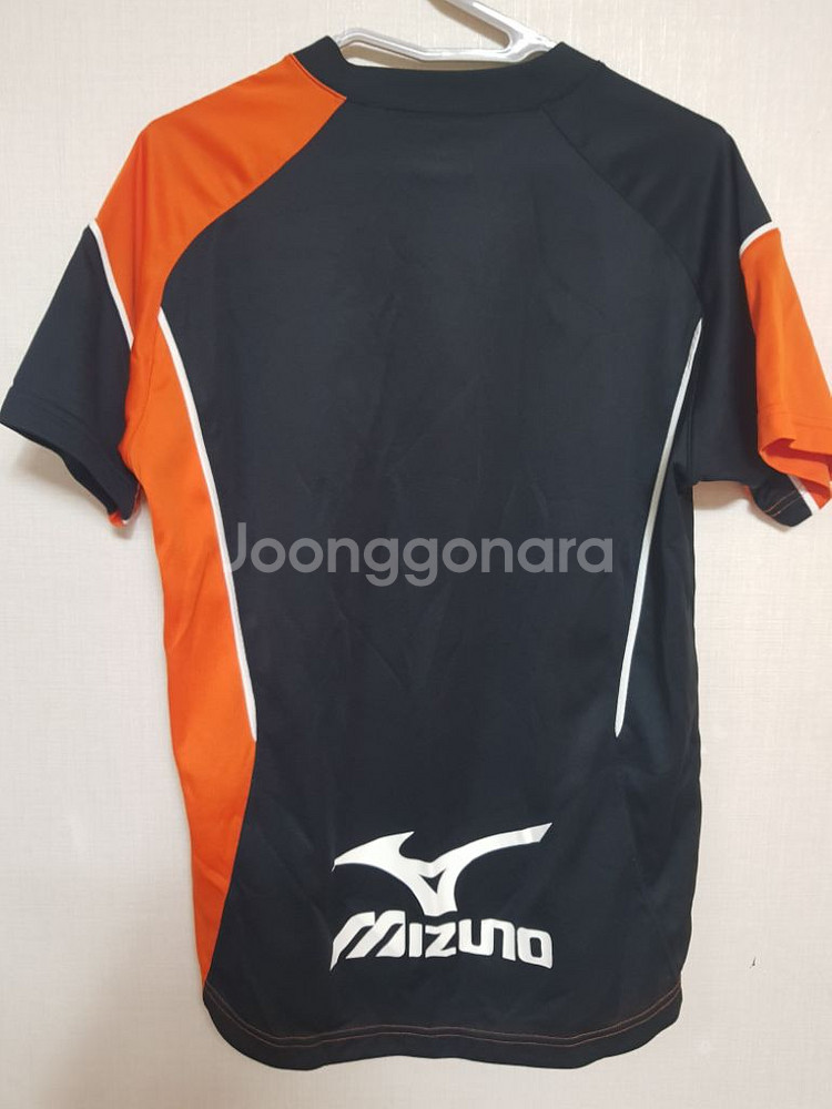 미즈노 축구 유니폼 상의 M , 팀조끼 세트--1