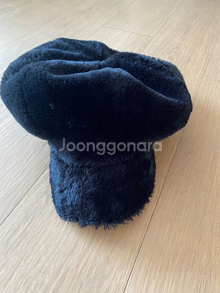 얼굴작아보이는 큰 털 모자--0
