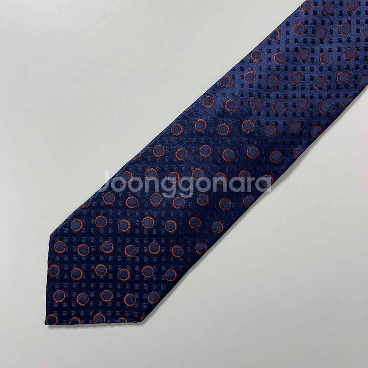 정품 명품 휴고 보스 넥타이 9cm 네이비 컬러--1