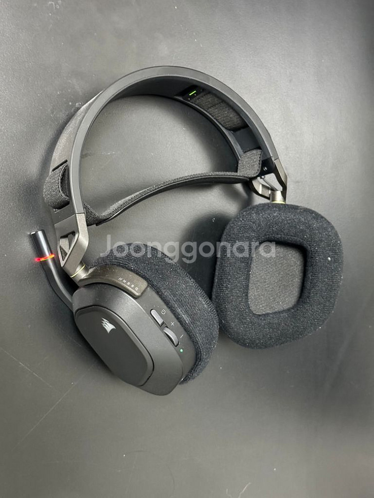 커세어 HS80 RGB 무선 게이밍 헤드셋 팝니다--1