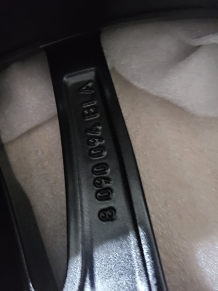 BMW 3시리즈 G20 19인치 휠판매합니다 새상품--2