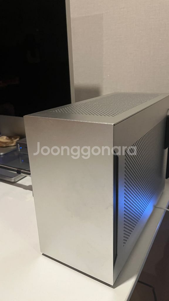 Itx 테스크탑 리안리 A4-H20--1